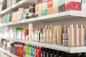 Rayon avec des produits cosmétiques